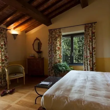Villa Santa Virginia By Halldis